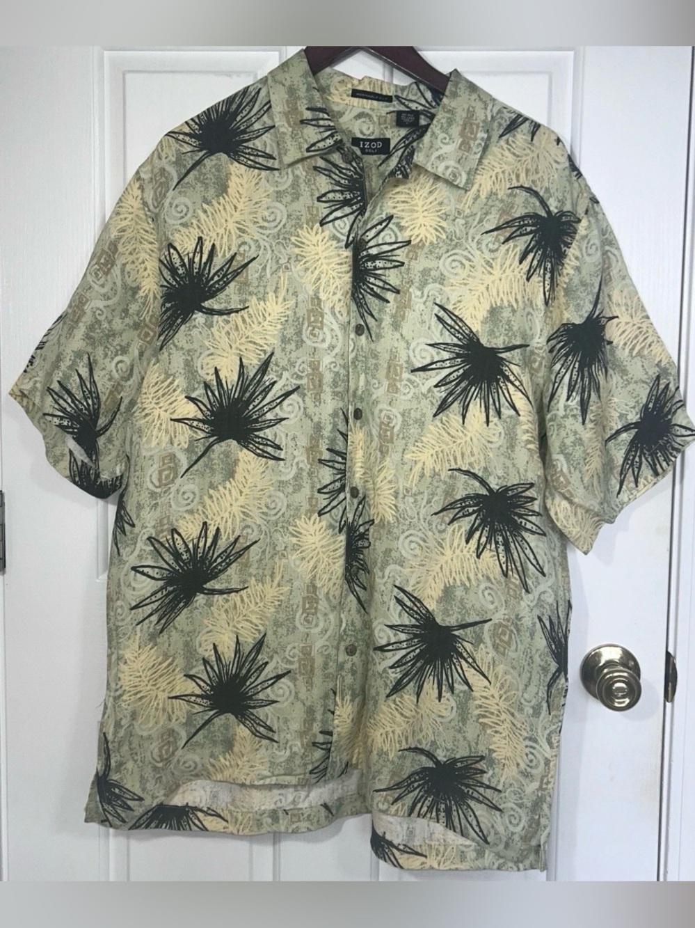 The Palm Oasis IZOD Golf Mens L Silk Linen Hawaiian Shirt Tropical Palm Leaf